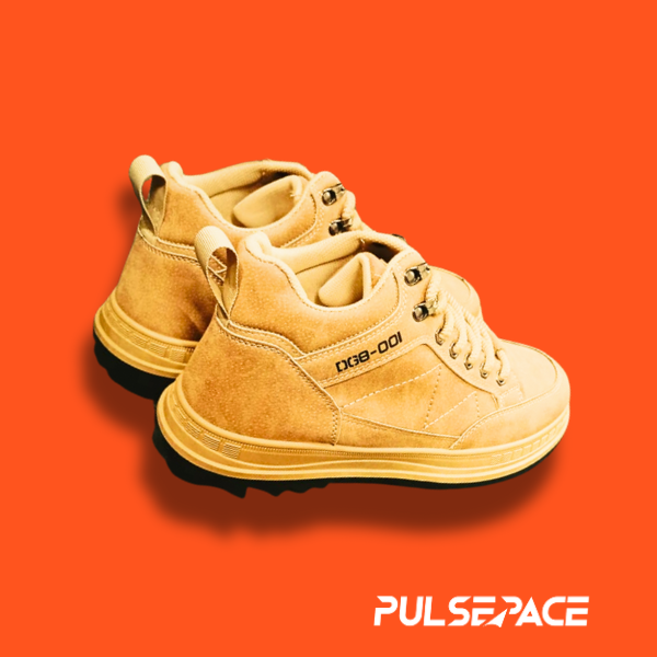 DG8-001 Men's Sand Tan High-Top Sneakers